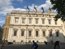 Banqueting House on Whitehall on our London Highlights Tour