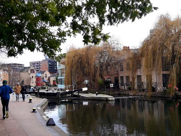 Regents Canal - a London Guided Walk