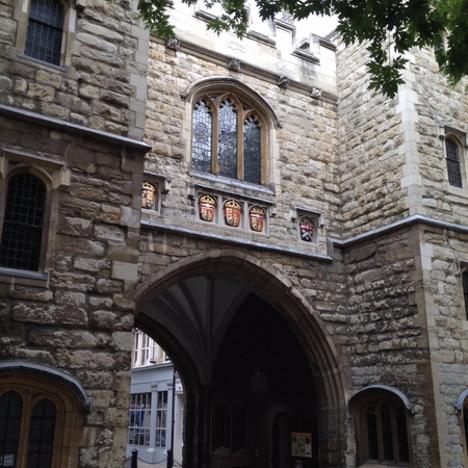 St John's Gate - A Road to Ruin Walk - discover the relationship of Londoners and their alcohol