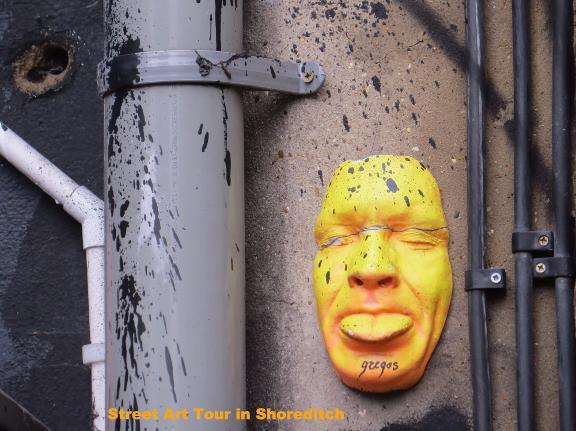 Street Art Tour in Shoreditch, London